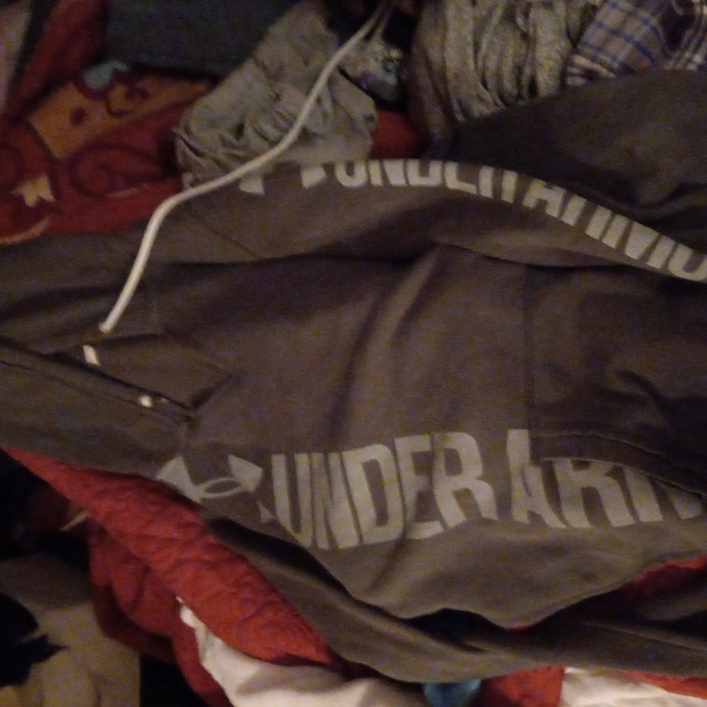 Underarms hoodie